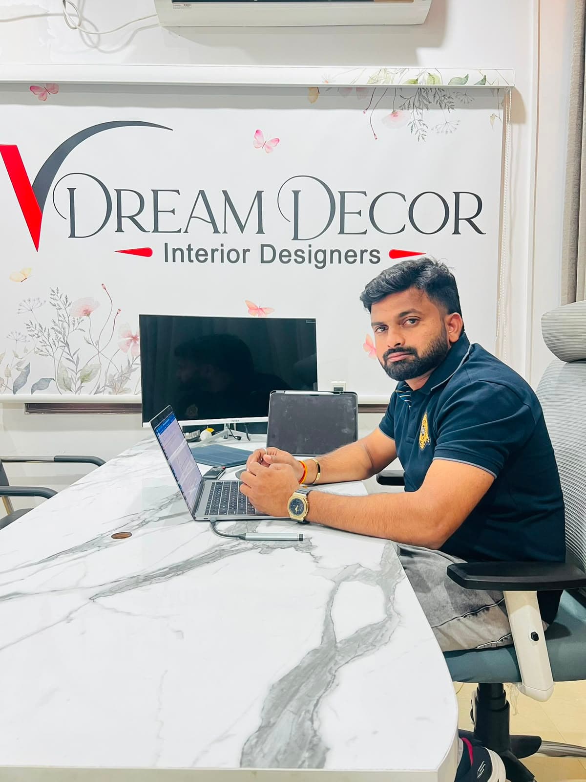 Vinod Madapati at V Dream Decor studio, Hyderabad